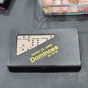 DOUBLE SIX JUMBO DOMINOES SET